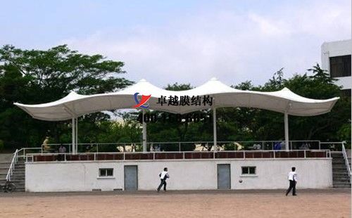 娄底<font color='red'>膜结构看台</font>/主席台【娄底市楚英学校等】设计施工案例